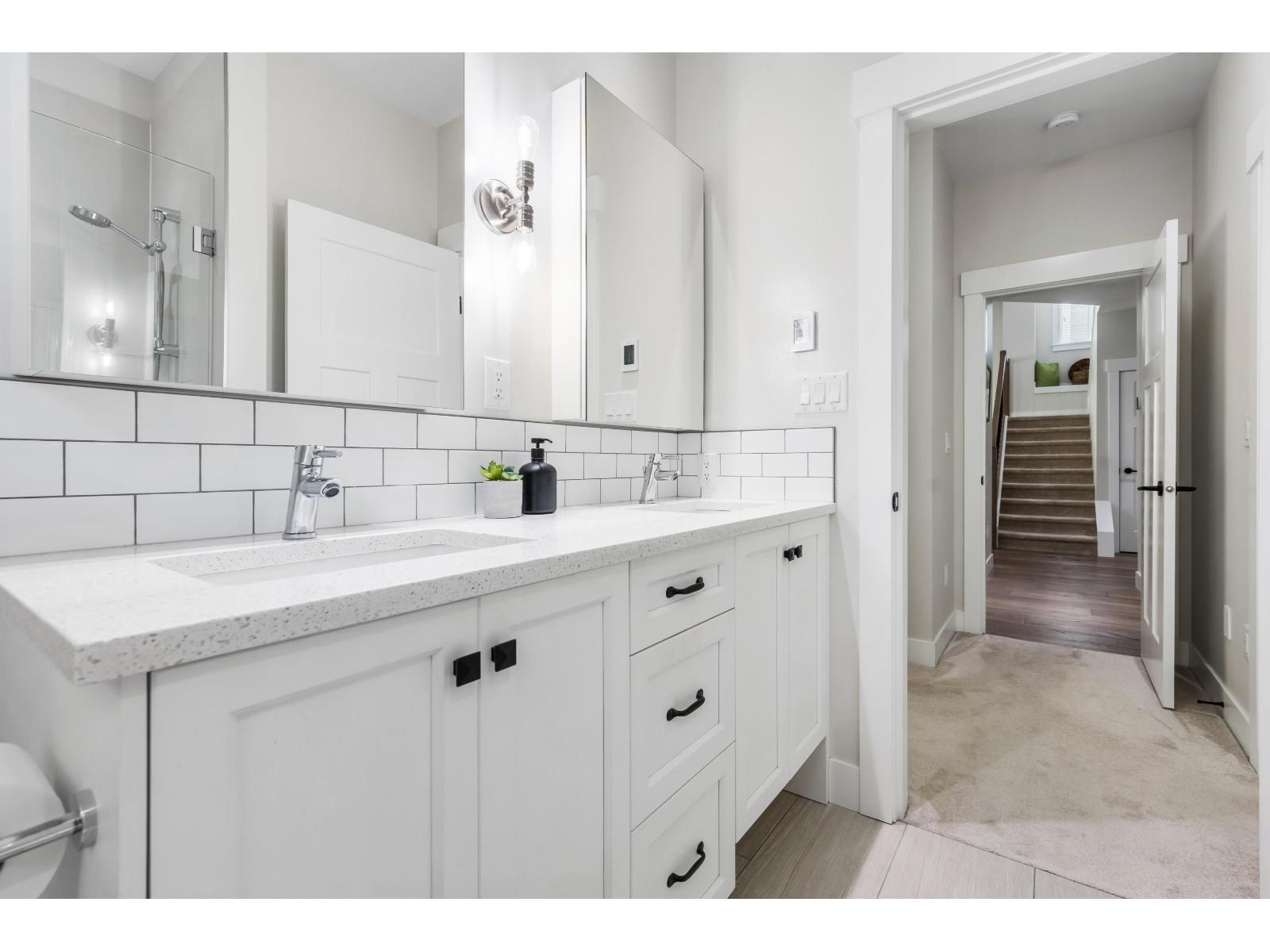 43306 Creekside Circle, Cultus Lake South, Lindell Beach, British Columbia  V2R 0Z4 - Photo 25 - R3114614