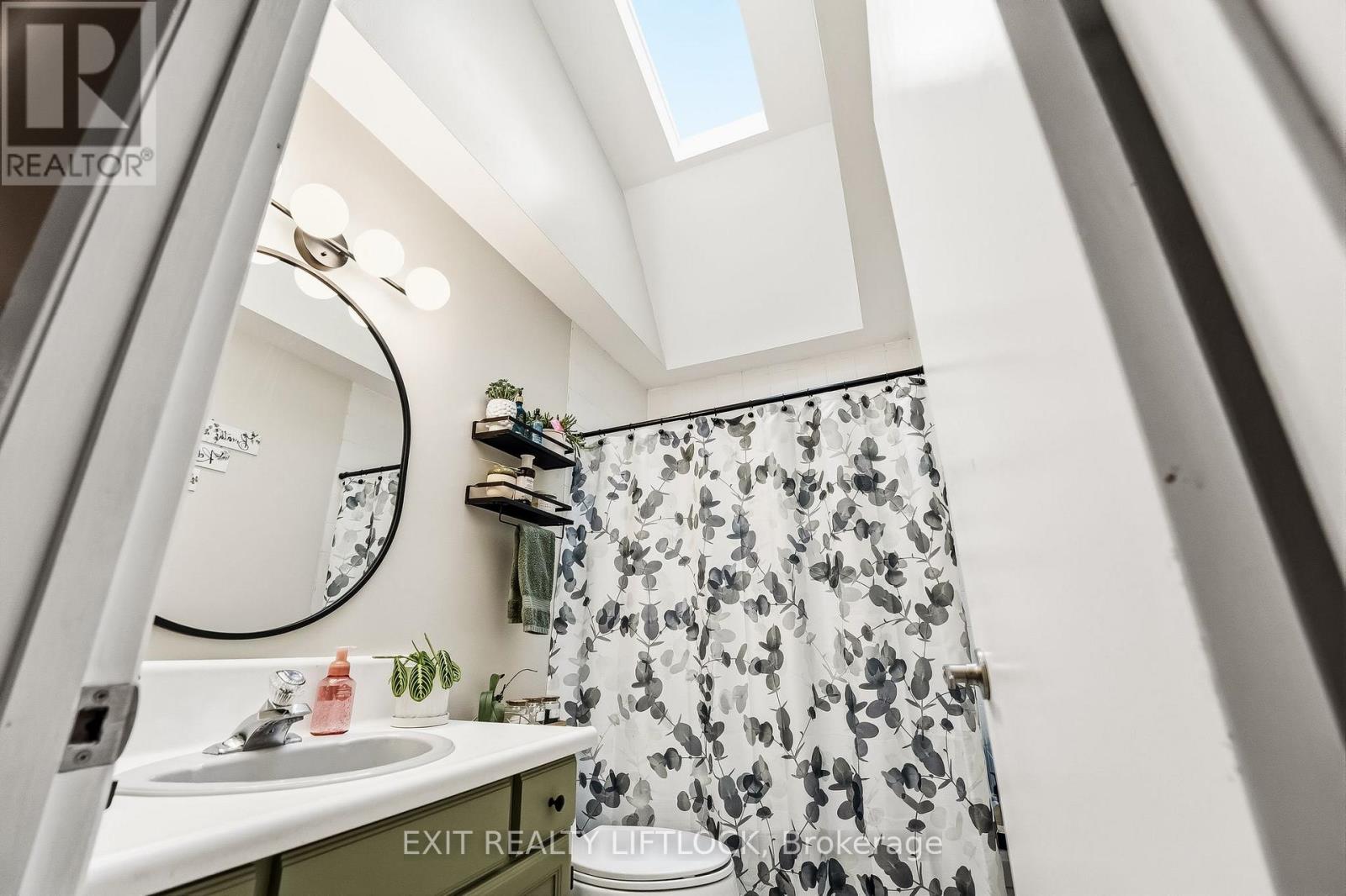 2285 Lynhaven Road, Peterborough (Monaghan Ward 2), Ontario  K9K 1V5 - Photo 27 - X13032070