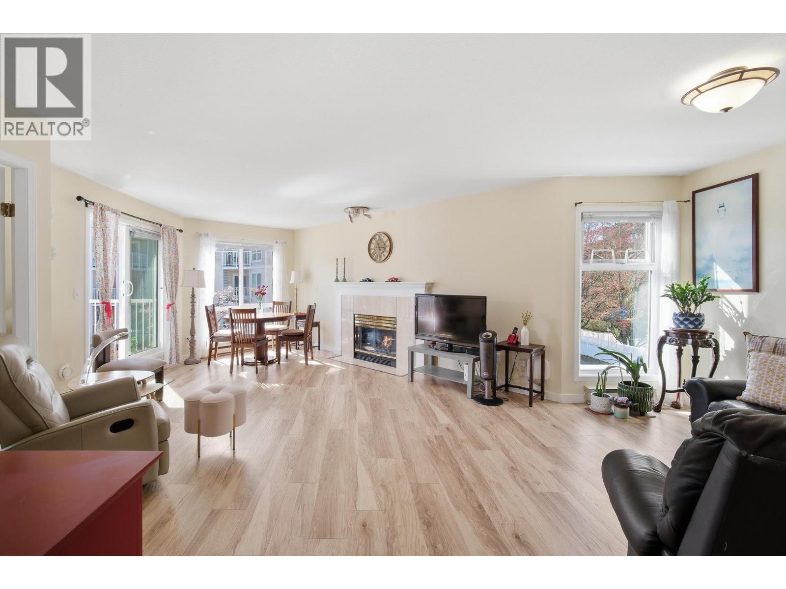 212 7437 Moffatt Road, Richmond, British Columbia  V6Y 1X9 - Photo 4 - R3114337