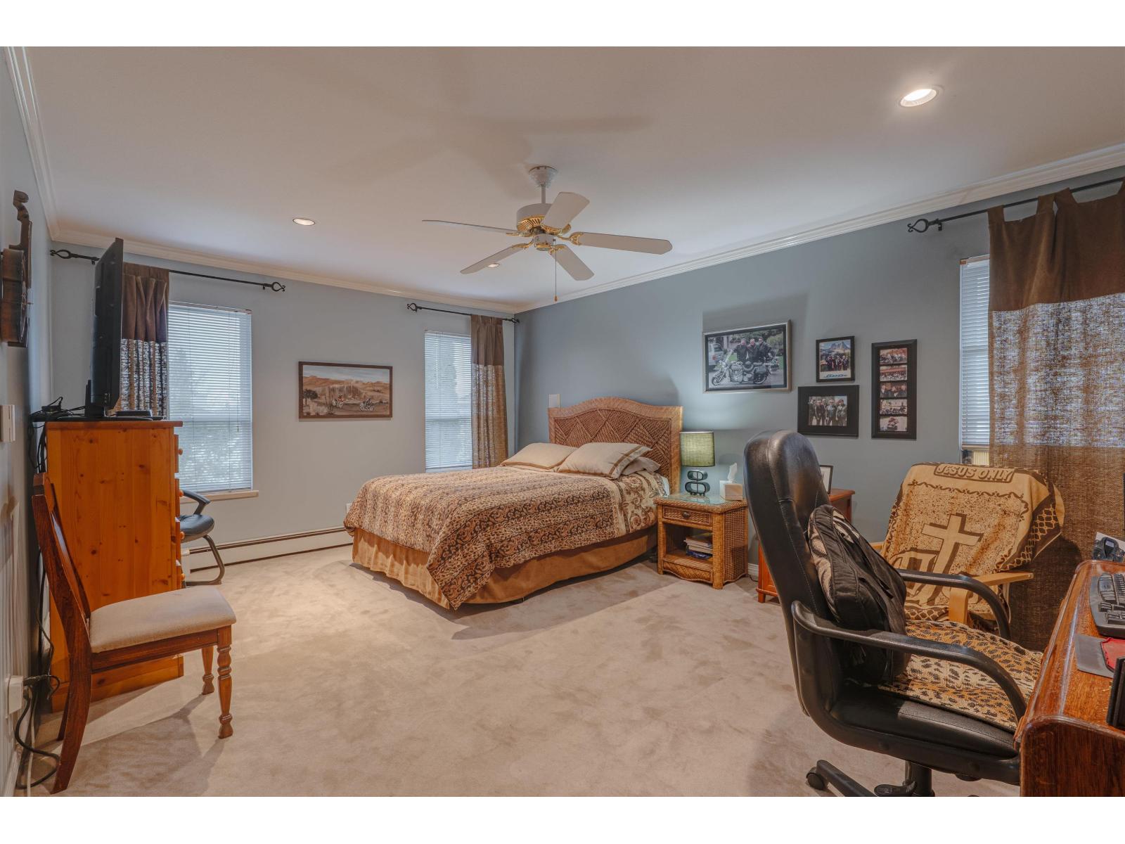 18638 56b Avenue, Surrey, British Columbia  V3S 7N2 - Photo 28 - R3114358