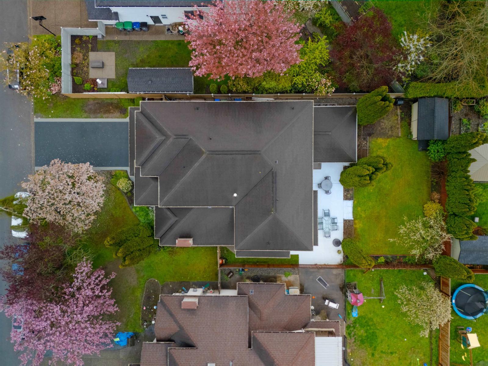 18638 56b Avenue, Surrey, British Columbia  V3S 7N2 - Photo 36 - R3114358