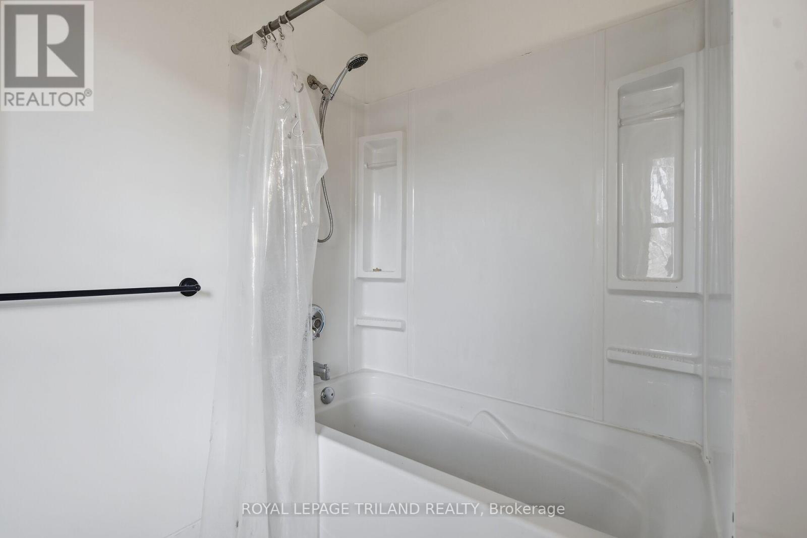 1 - 22 Mitchell Street, St. Thomas, Ontario  N5R 2T7 - Photo 12 - X13032118