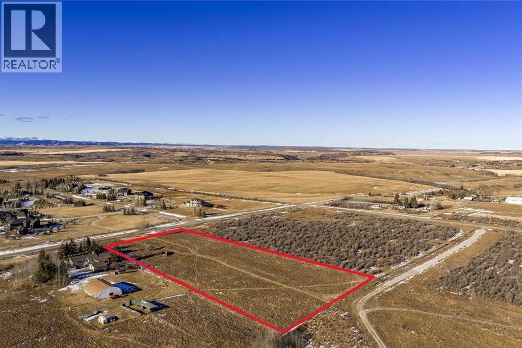 262076 Range Road 33, Rural Rocky View County, Alberta  T4C 0G6 - Photo 8 - A2298297