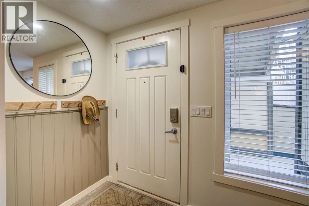 410, 50 Westland Road, Okotoks, Alberta  T1S 0B4 - Photo 10 - A2302151