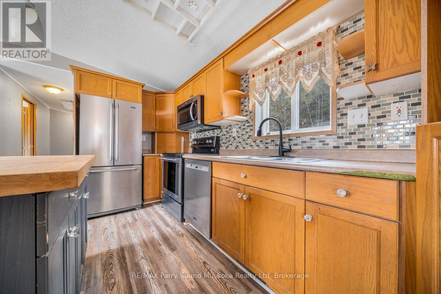 3 Little's Lane, Carling, Ontario  P0G 1G0 - Photo 20 - X12859444