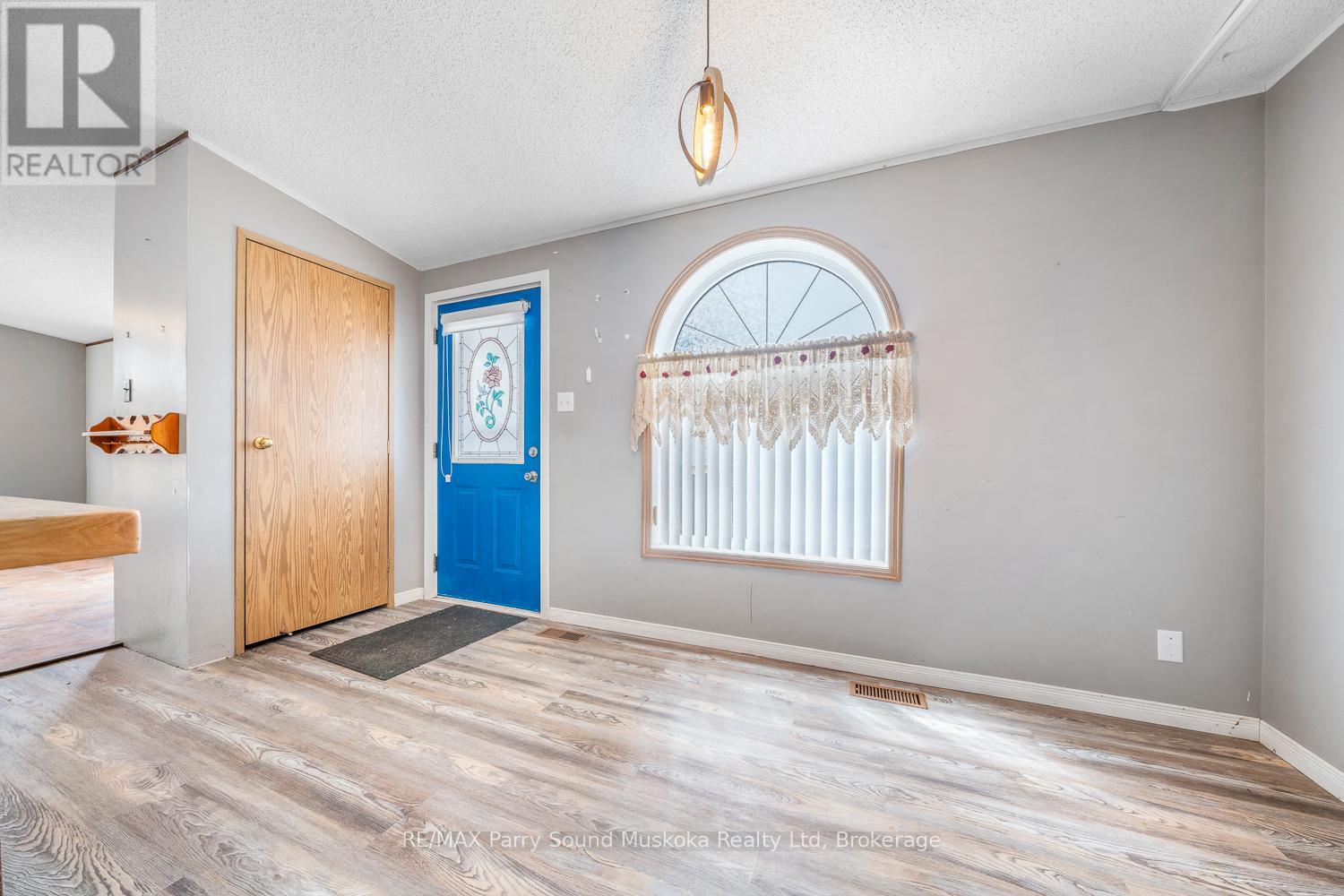 3 Little's Lane, Carling, Ontario  P0G 1G0 - Photo 14 - X12859444