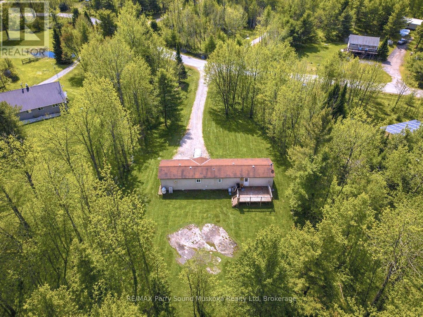 3 Little's Lane, Carling, Ontario  P0G 1G0 - Photo 10 - X12859444