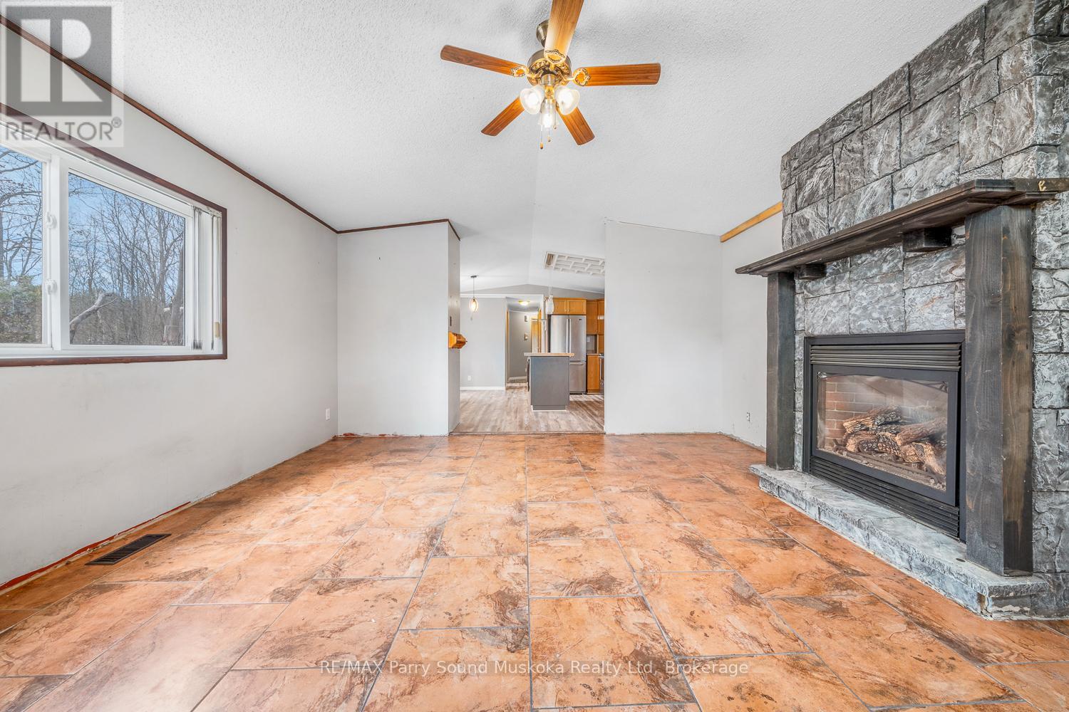 3 Little's Lane, Carling, Ontario  P0G 1G0 - Photo 25 - X12859444