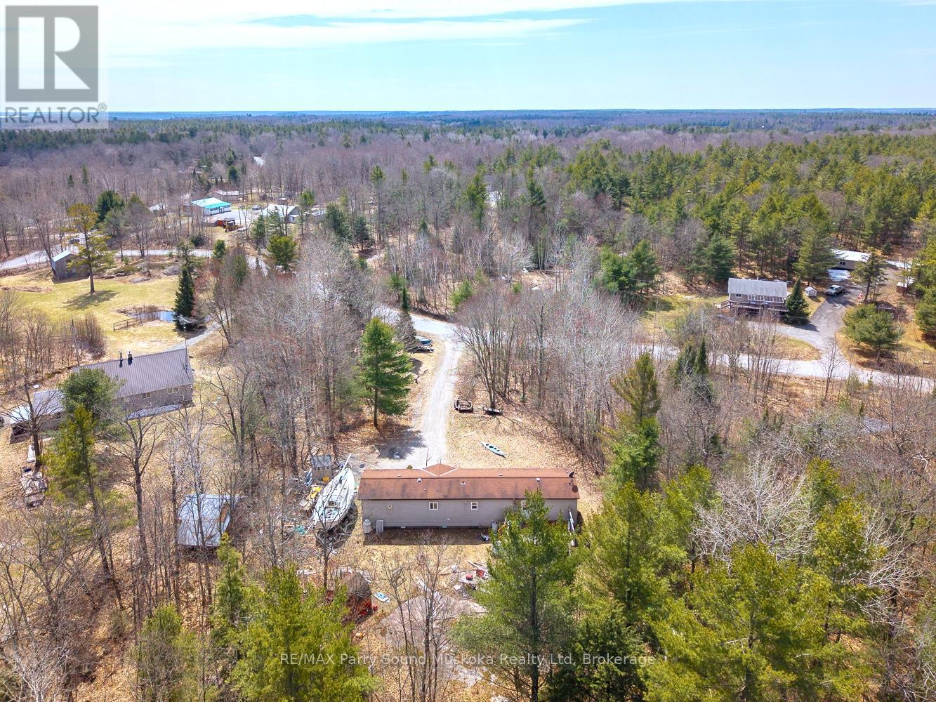 3 Little's Lane, Carling, Ontario  P0G 1G0 - Photo 9 - X12859444