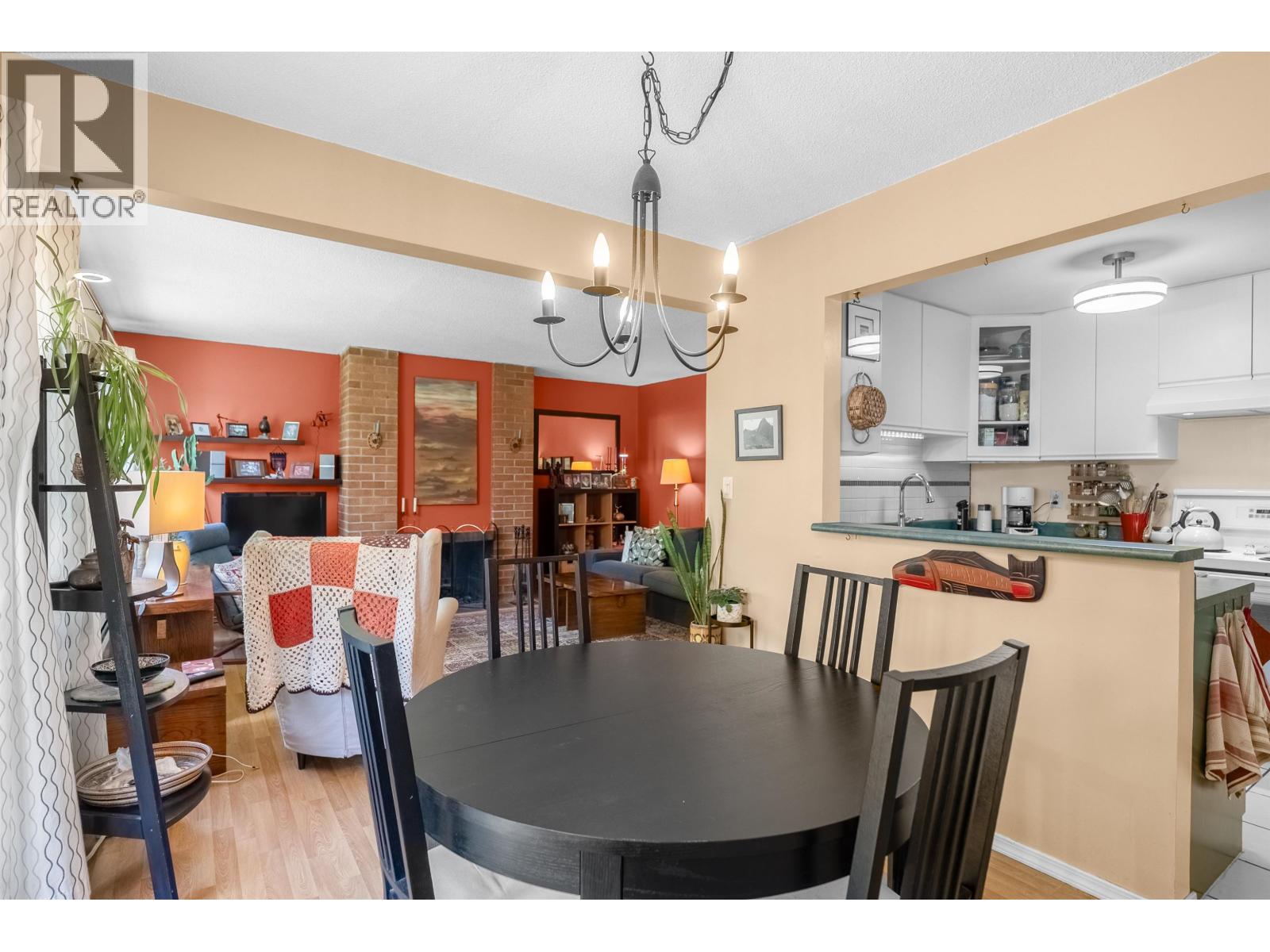 844 Westview Drive, North Vancouver, British Columbia  V7N 3X8 - Photo 8 - R3114668