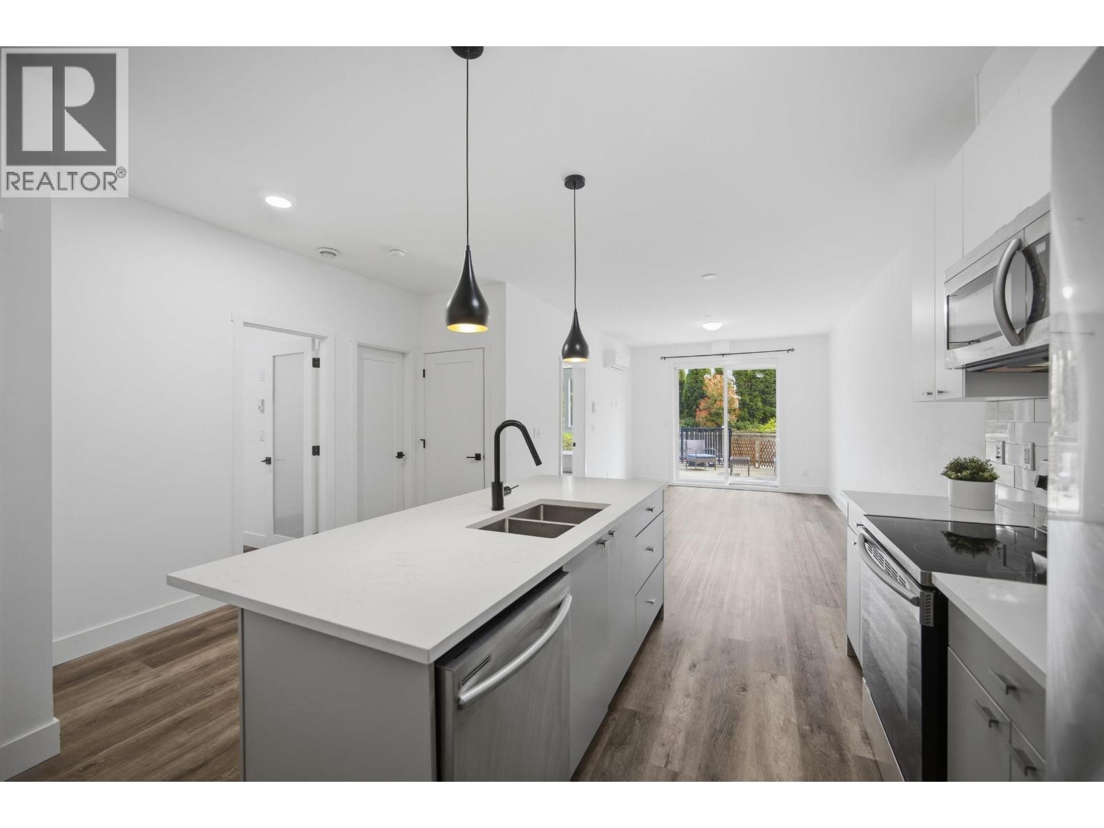 102 12320 222 Street, Maple Ridge, British Columbia  V2X 4K8 - Photo 10 - R3114692