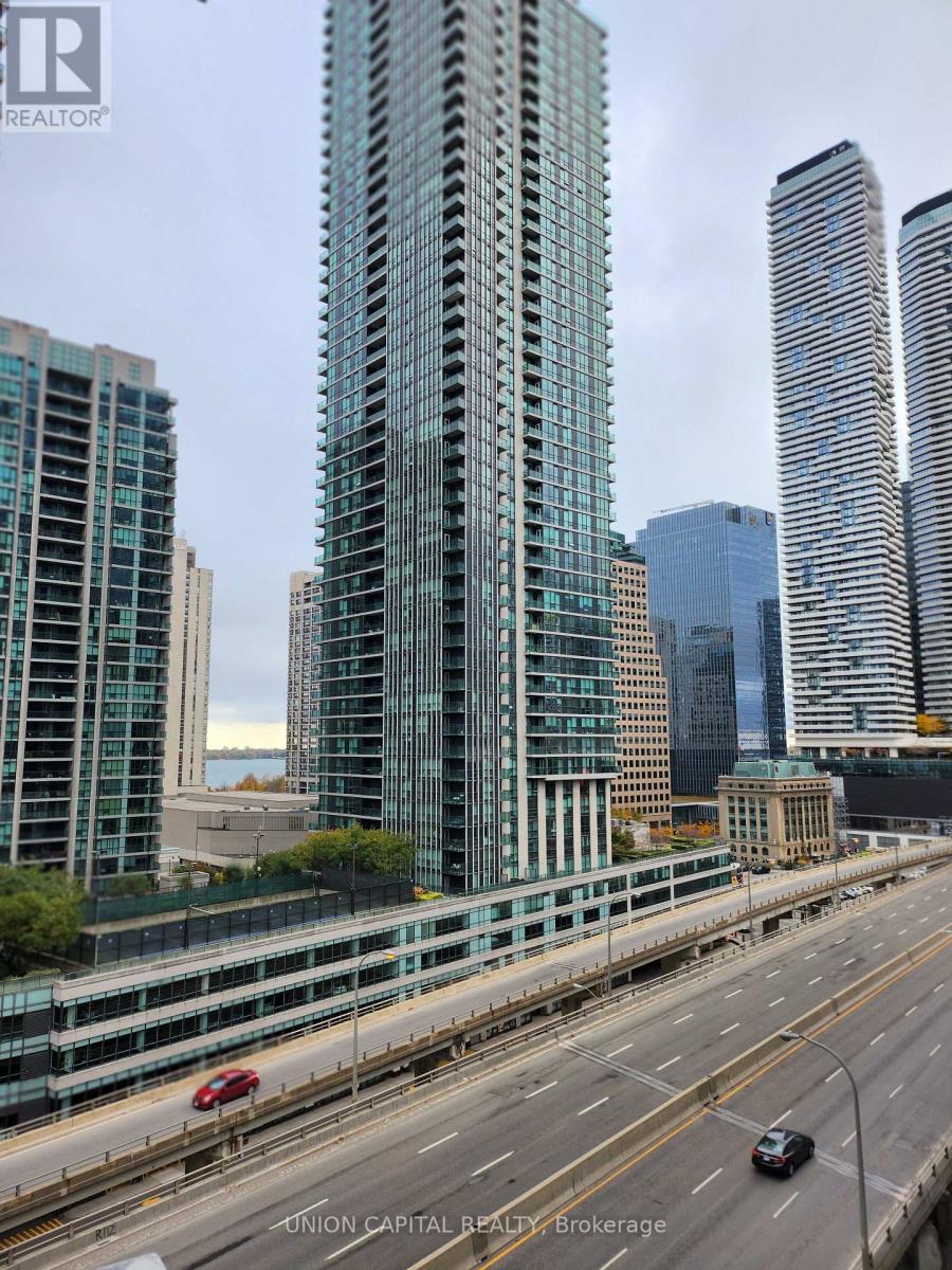 1113 - 18 Yonge Street, Toronto, Ontario  M5E 1Z8 - Photo 17 - C13032038
