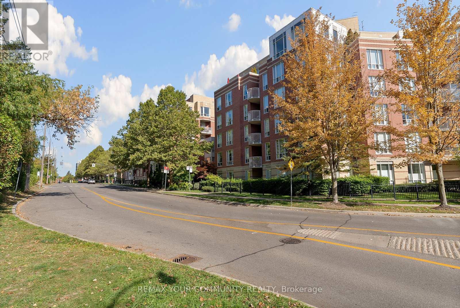 105 - 451 ROSEWELL AVENUE S, Toronto, Ontario