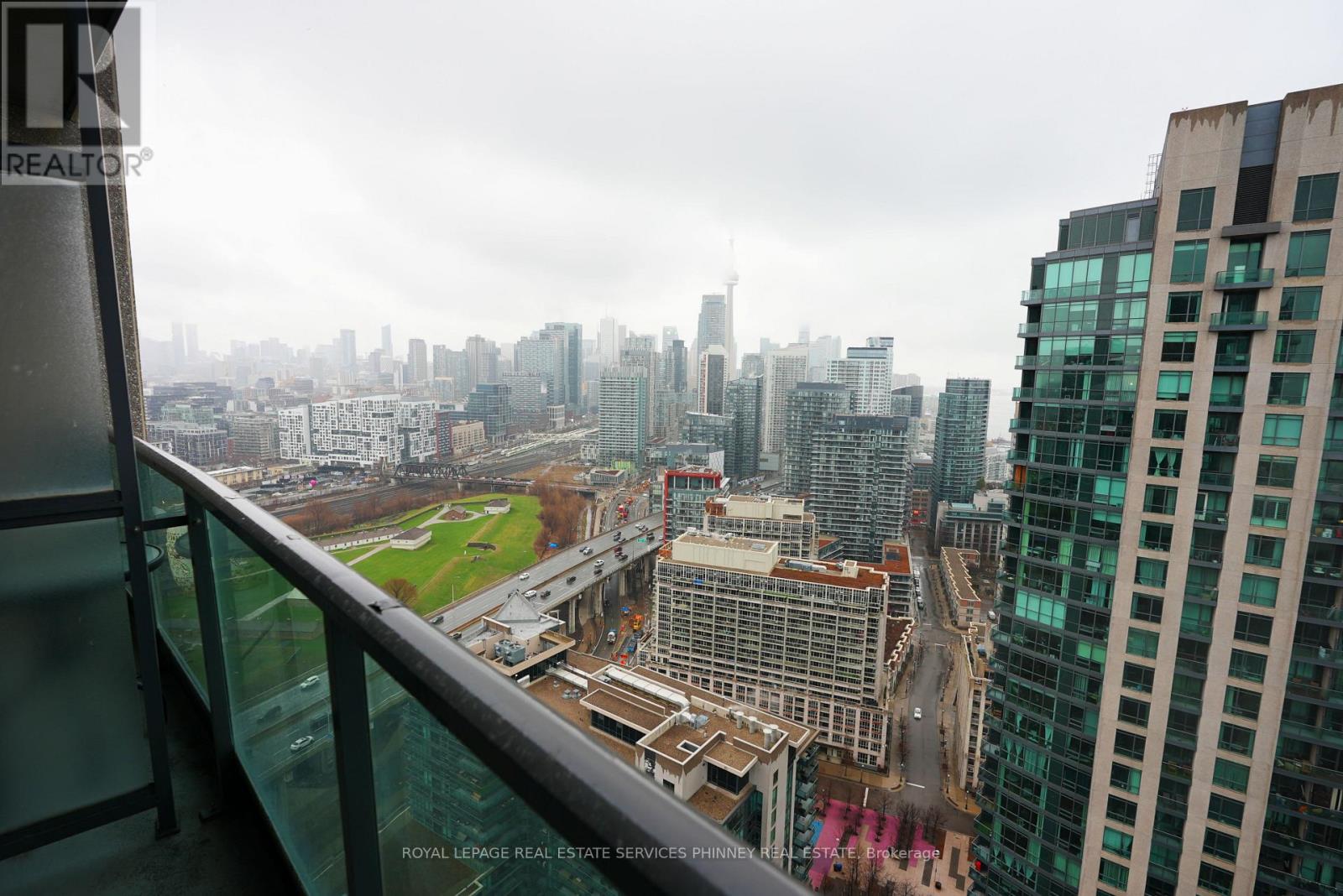 3506 - 219 Fort York Boulevard, Toronto, Ontario  M5V 1B1 - Photo 15 - C13032120