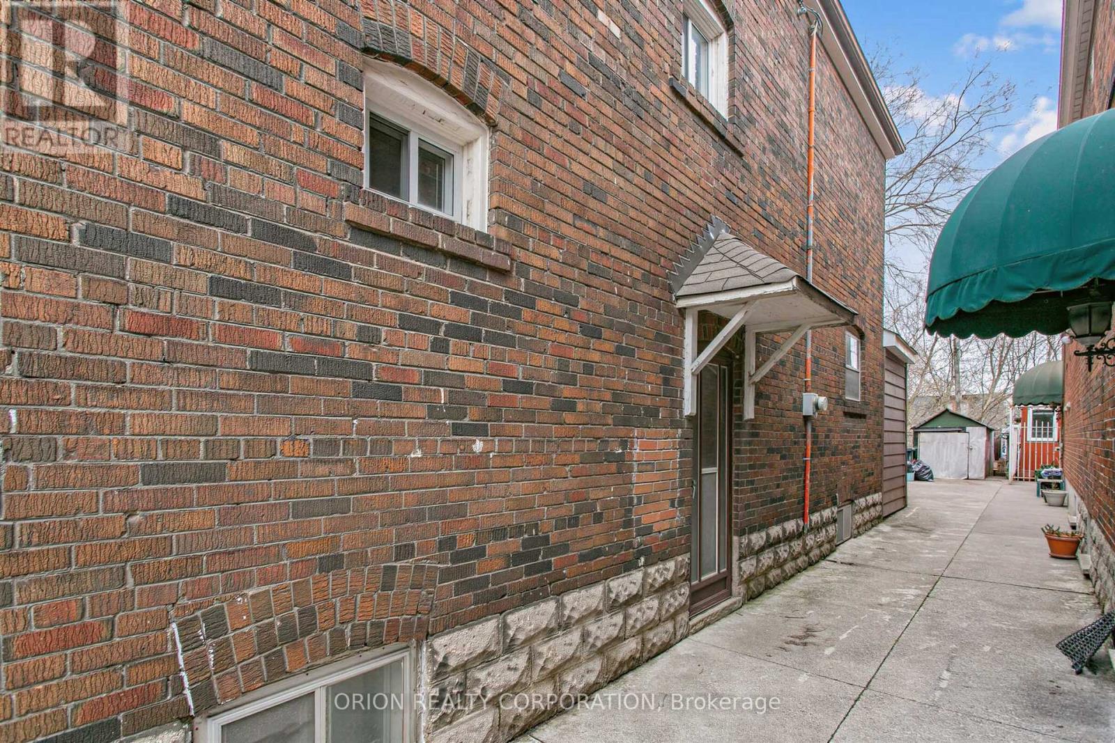 76 St Annes Road, Toronto, Ontario  M6J 3J9 - Photo 34 - C13032152