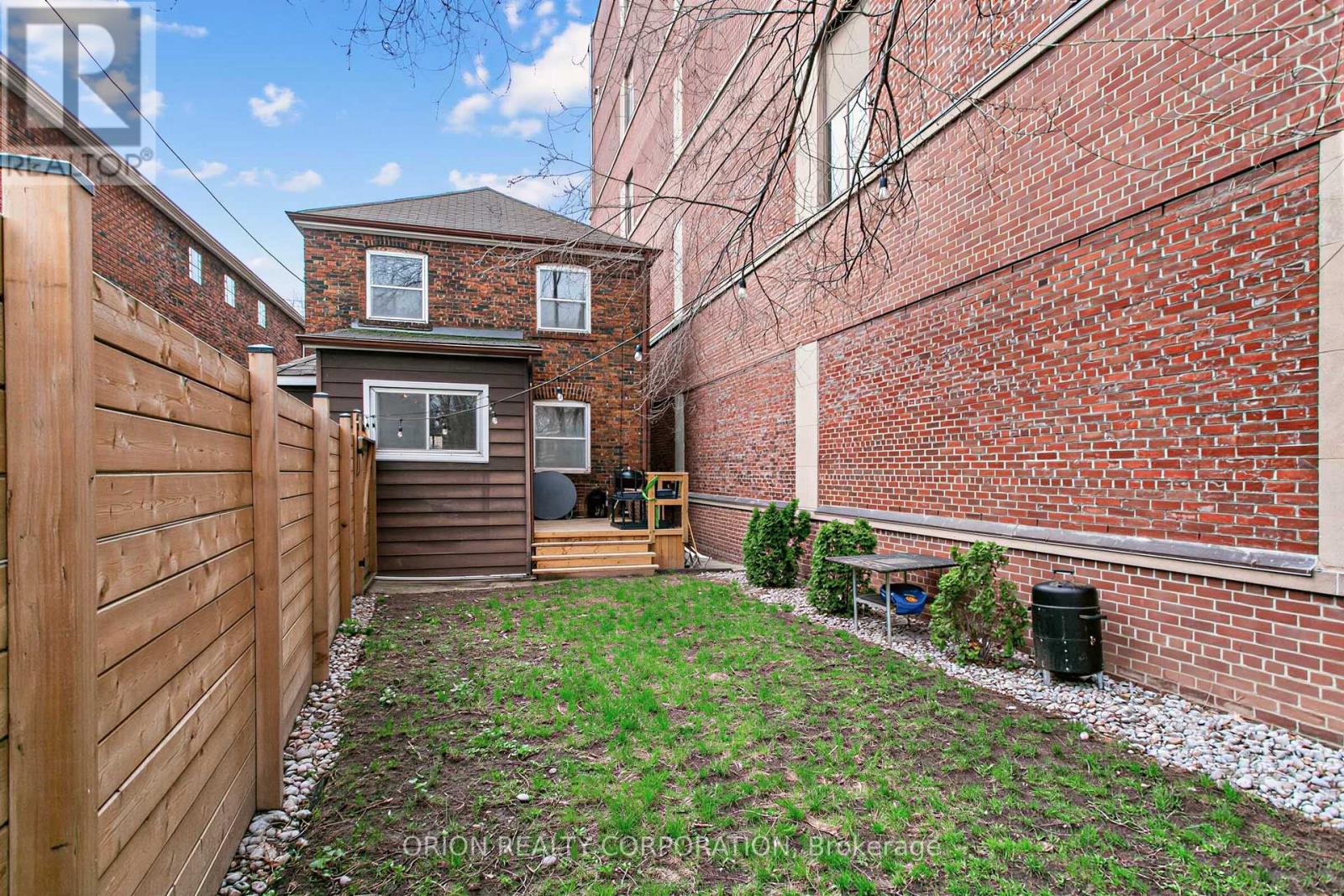 76 St Annes Road, Toronto, Ontario  M6J 3J9 - Photo 37 - C13032152