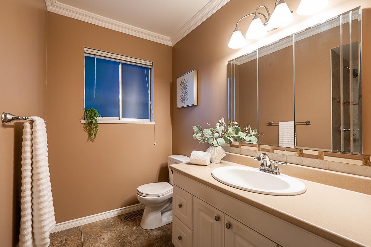 26981 28b Avenue, Langley, British Columbia  V4W 3A5 - Photo 17 - R3113379