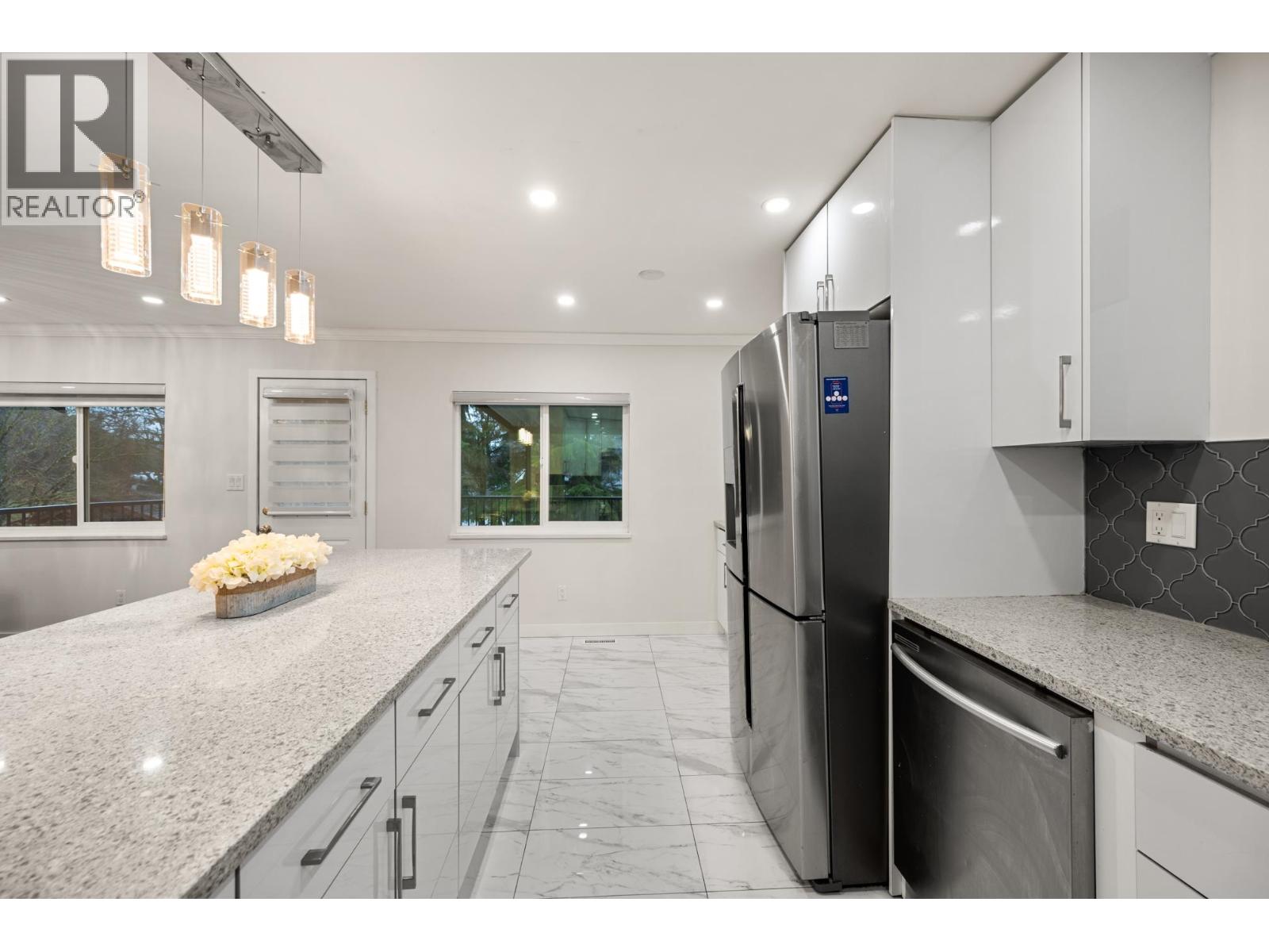 12403 Laity Street, Maple Ridge, British Columbia  V2X 5B4 - Photo 15 - R3114689