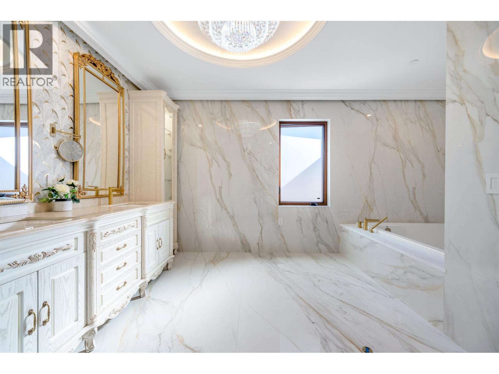 5680 Forsyth Crescent, Richmond, British Columbia  V7C 2C3 - Photo 10 - R3114712