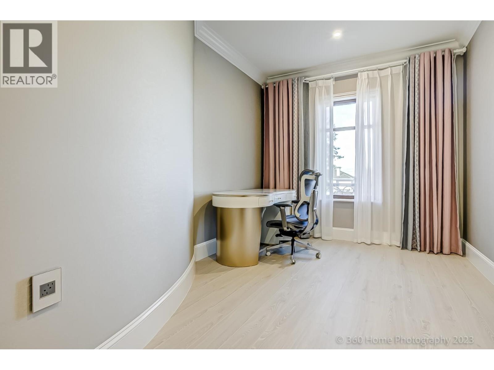 5680 Forsyth Crescent, Richmond, British Columbia  V7C 2C3 - Photo 29 - R3114712