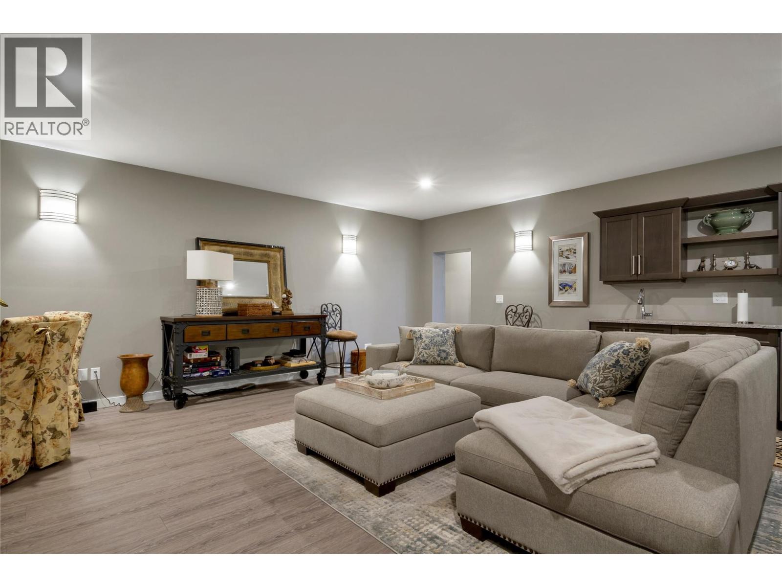 595 Vineyard Way N Unit# 31, Vernon, British Columbia  V1H 2M2 - Photo 57 - 10384238