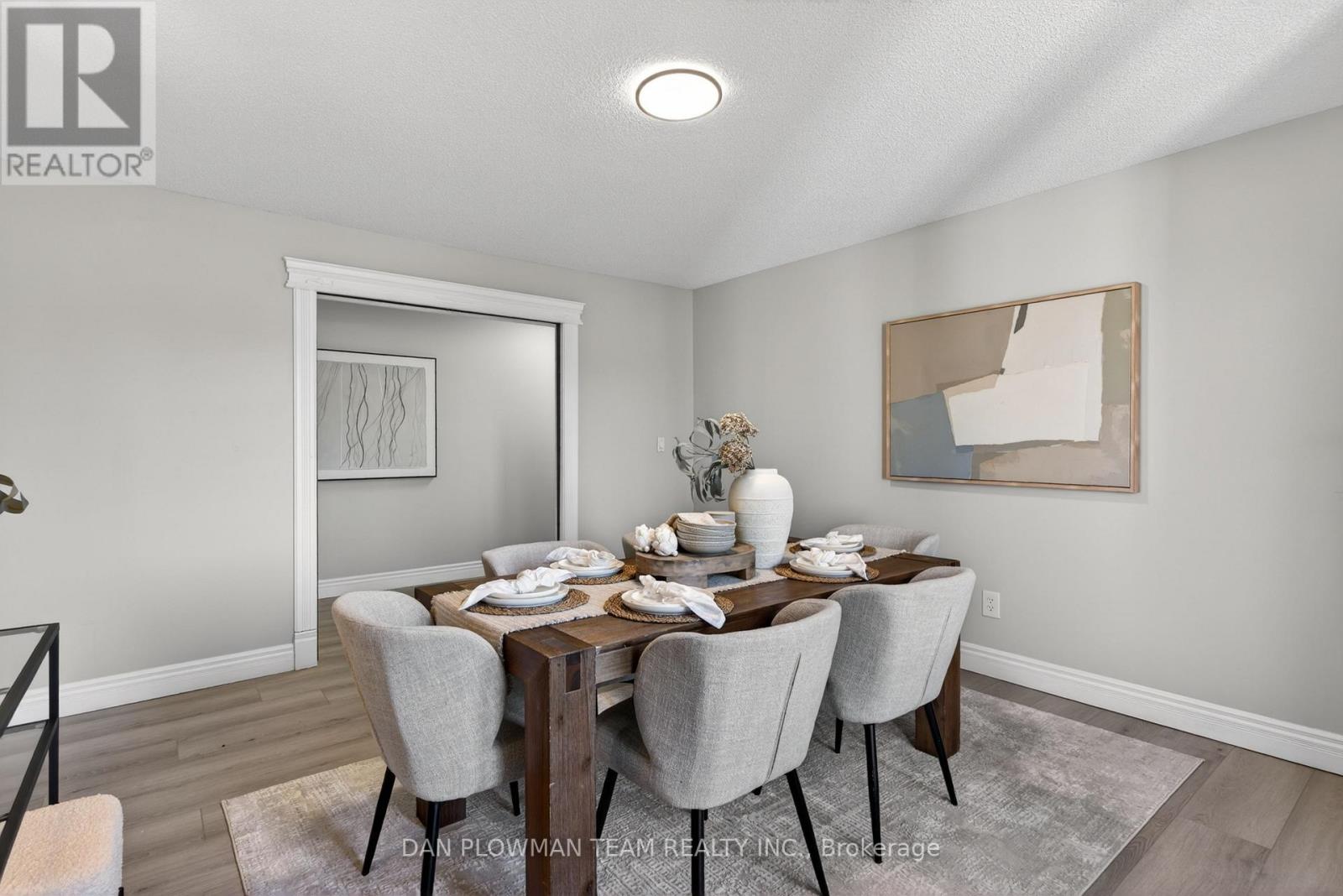 11 Steepleview Court, Oshawa, Ontario  L1H 0S6 - Photo 15 - E13032046