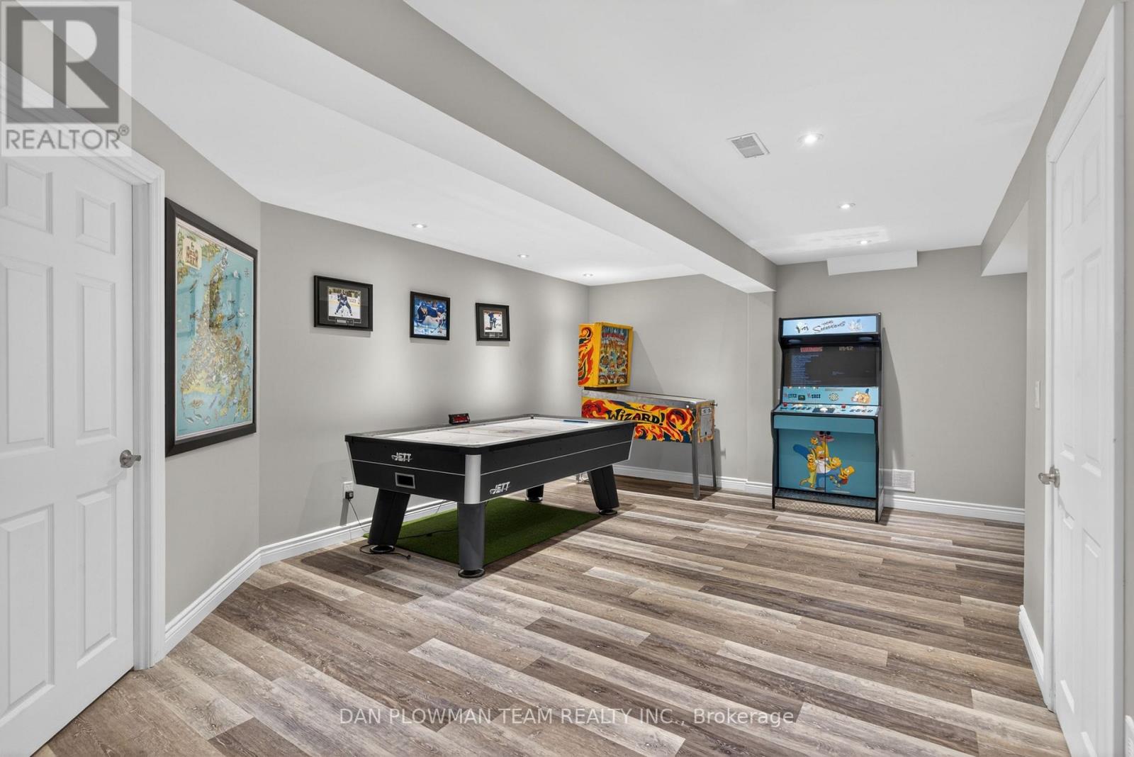 11 Steepleview Court, Oshawa, Ontario  L1H 0S6 - Photo 35 - E13032046