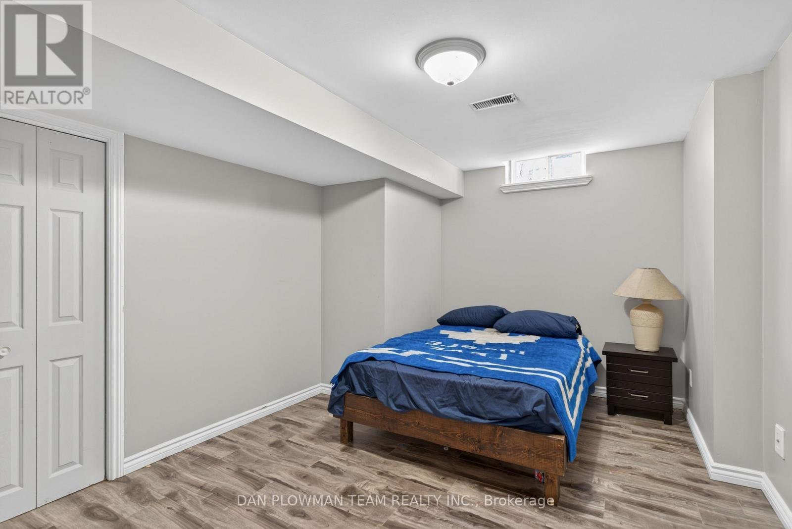 11 Steepleview Court, Oshawa, Ontario  L1H 0S6 - Photo 38 - E13032046