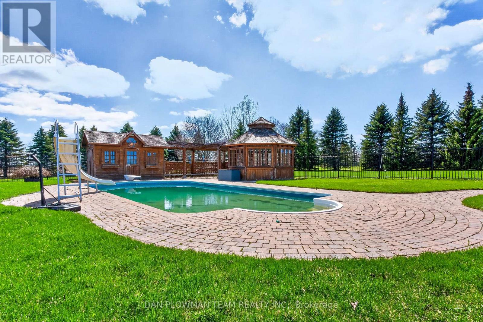 11 Steepleview Court, Oshawa, Ontario  L1H 0S6 - Photo 45 - E13032046