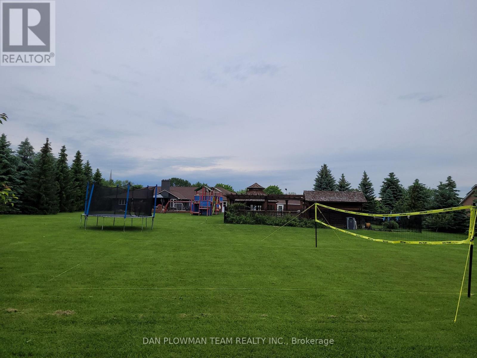 11 Steepleview Court, Oshawa, Ontario  L1H 0S6 - Photo 48 - E13032046