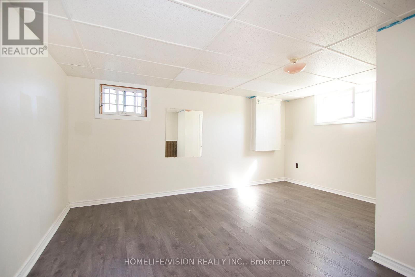 530 Dean Avenue, Oshawa, Ontario  L1H 3E5 - Photo 24 - E13032108