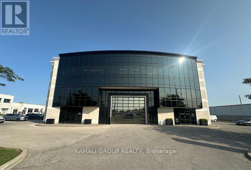 EXECUTIVE WING - 1135 STELLAR DRIVE, Newmarket, Ontario