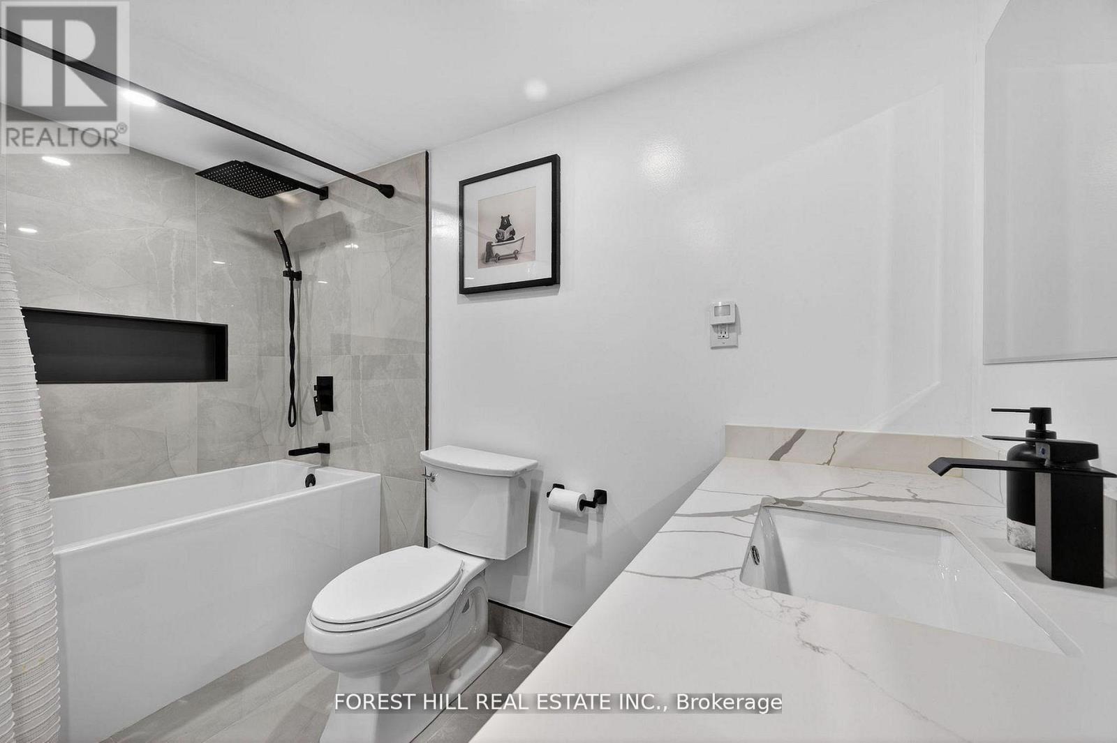 4 Holman Crescent, Aurora, Ontario  L4G 1Z9 - Photo 20 - N12949584