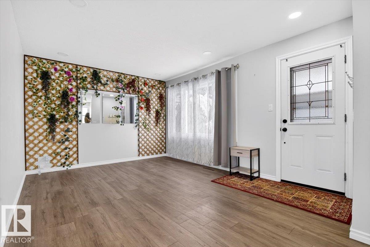 5028 51 Av, Mundare, Alberta  T0B 3H0 - Photo 9 - E4483560