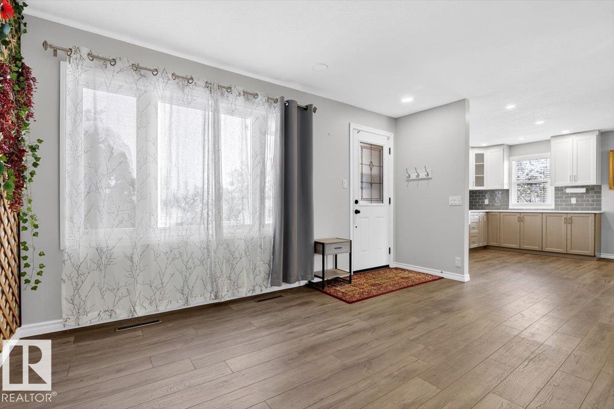 5028 51 Av, Mundare, Alberta  T0B 3H0 - Photo 7 - E4483560