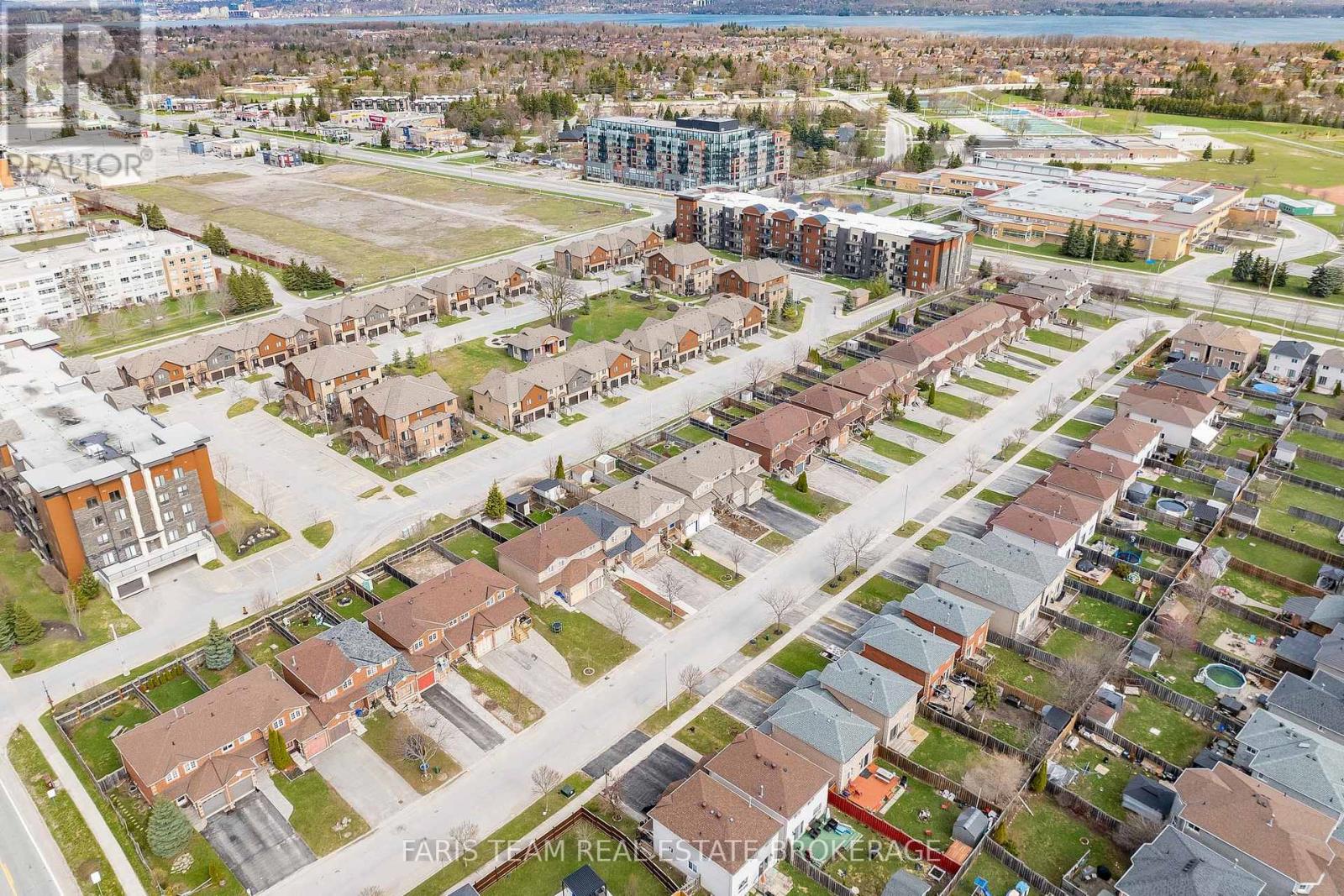 28 Raymond Crescent, Barrie, Ontario  L4N 0V4 - Photo 24 - S12965916