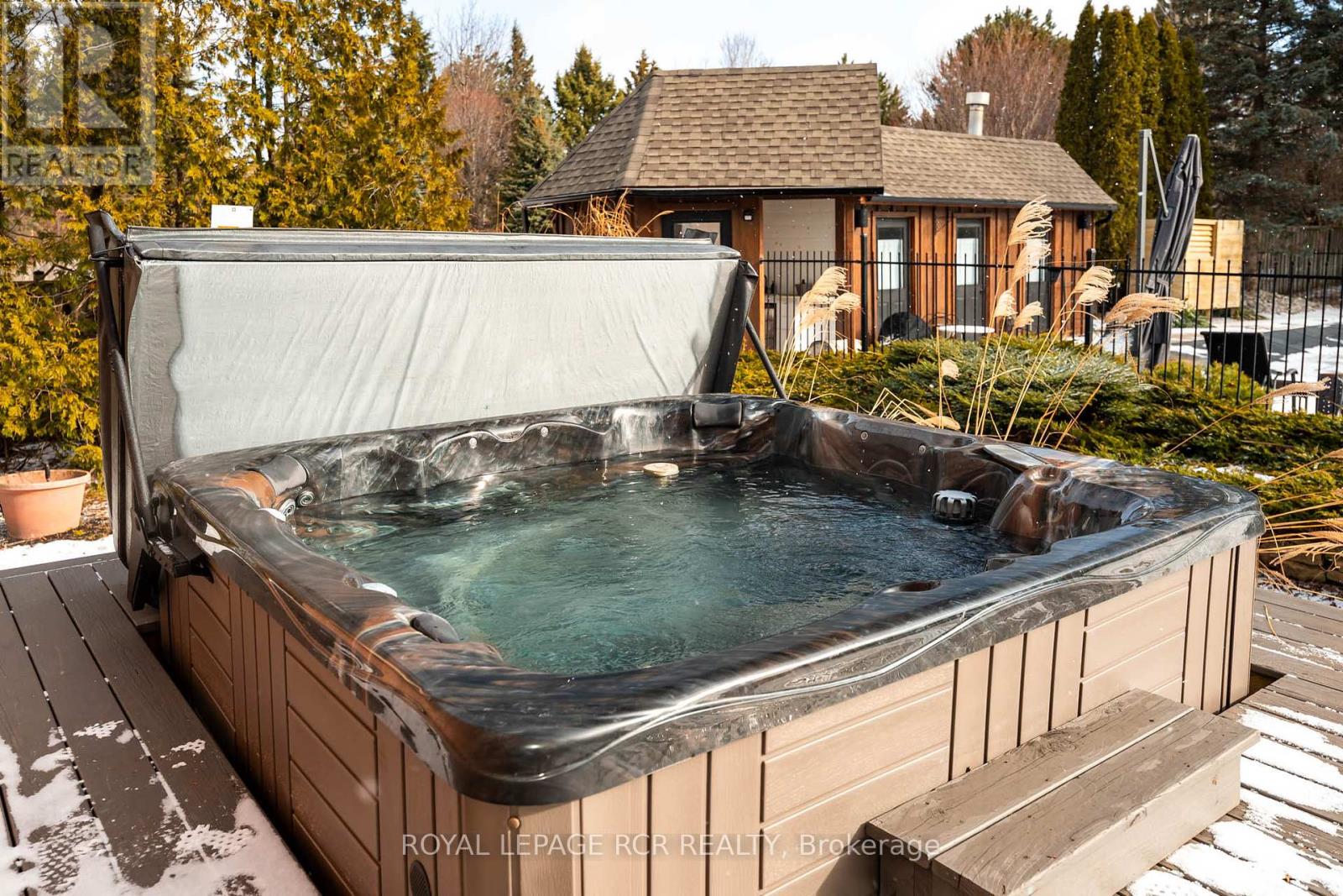 65 Hawthorne Road, Mono, Ontario  L9W 6G7 - Photo 4 - X12881022