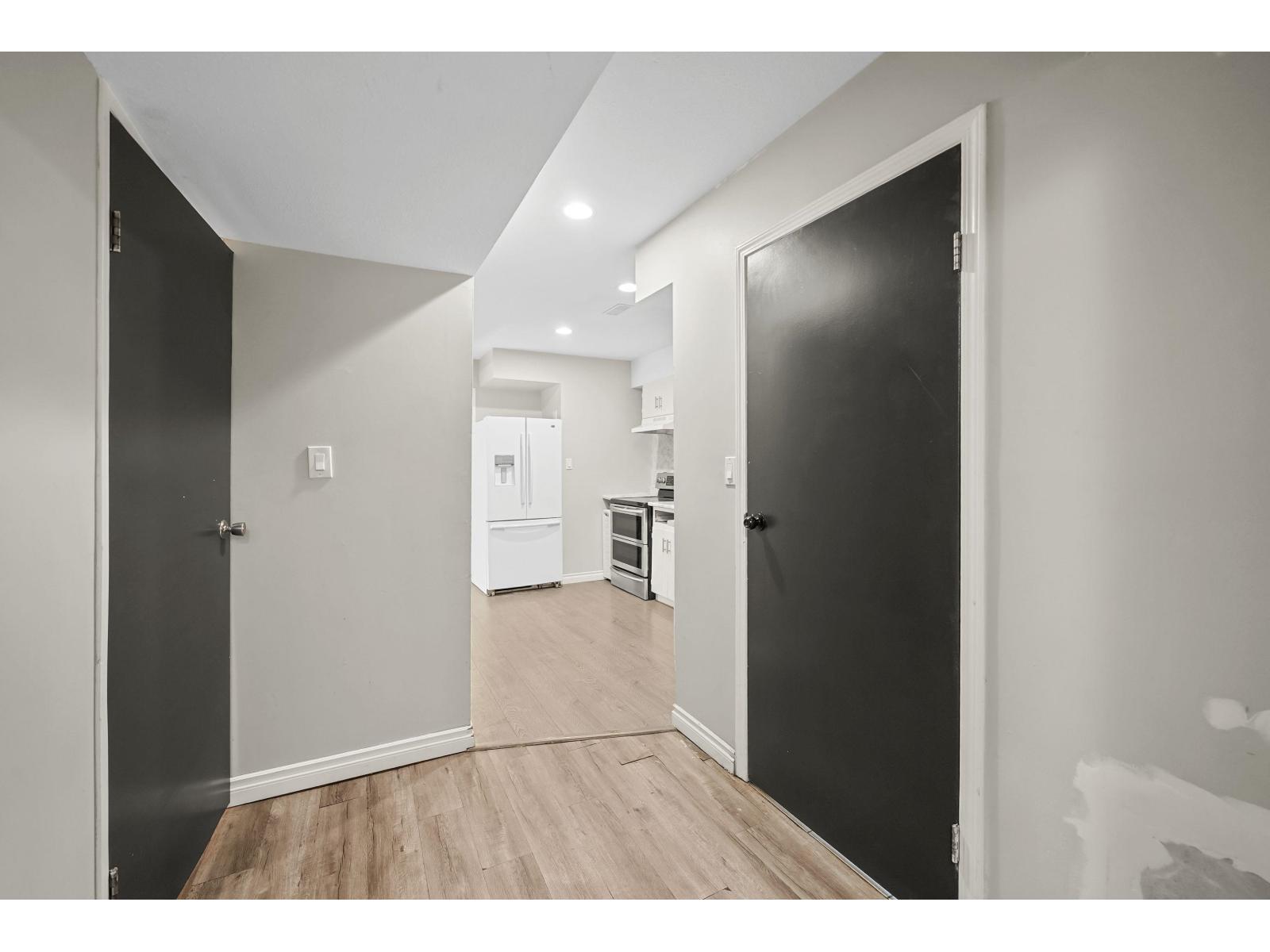 34671 Immel Street, Abbotsford, British Columbia  V2S 4T8 - Photo 8 - R3114711