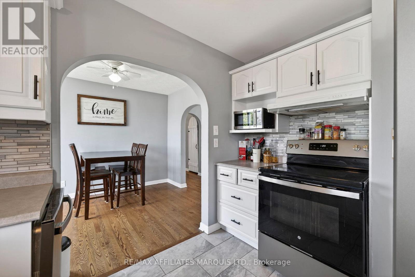 11 Gray Avenue, South Stormont, Ontario  K0C 1P0 - Photo 10 - X13032140