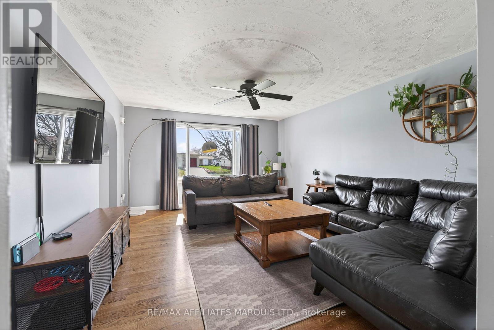 11 Gray Avenue, South Stormont, Ontario  K0C 1P0 - Photo 3 - X13032140