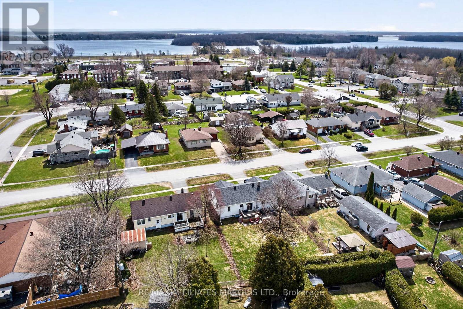 11 Gray Avenue, South Stormont, Ontario  K0C 1P0 - Photo 30 - X13032140