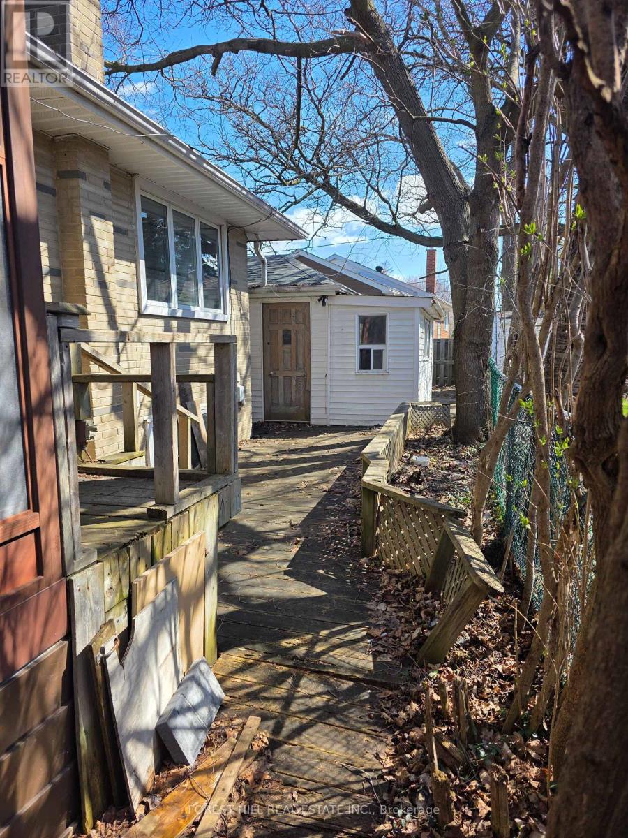 368 Fesserton Road, Richmond Hill, Ontario  L4C 1G2 - Photo 18 - N13032156