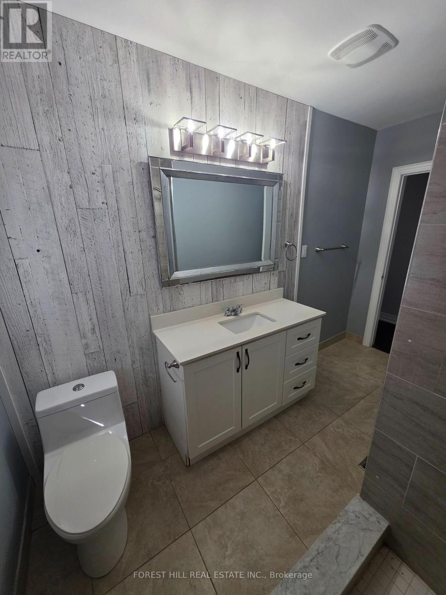 368 Fesserton Road, Richmond Hill, Ontario  L4C 1G2 - Photo 8 - N13032156