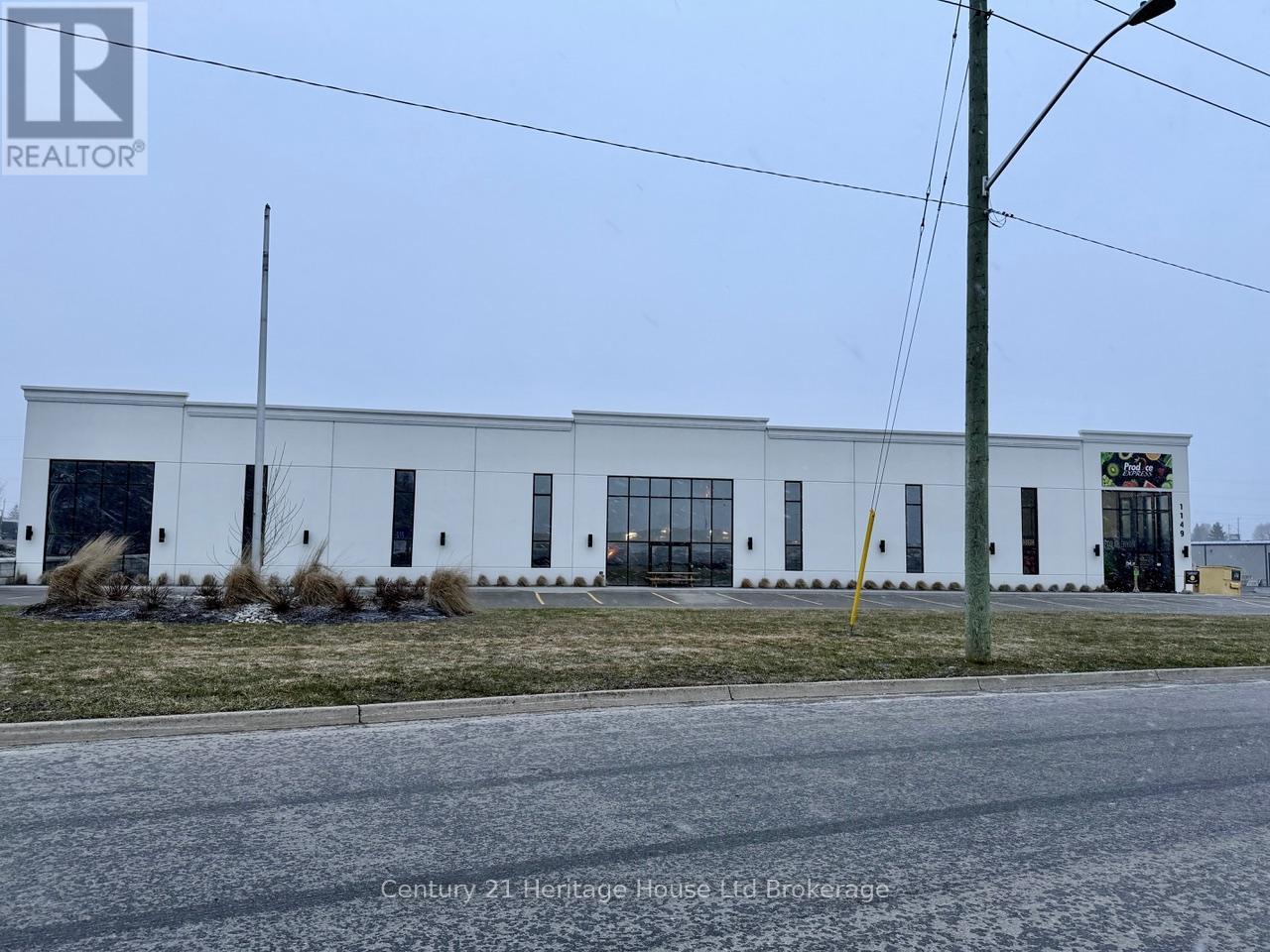 1149 Commerce Way, Woodstock, Ontario  N4V 0A2 - Photo 2 - X13032148