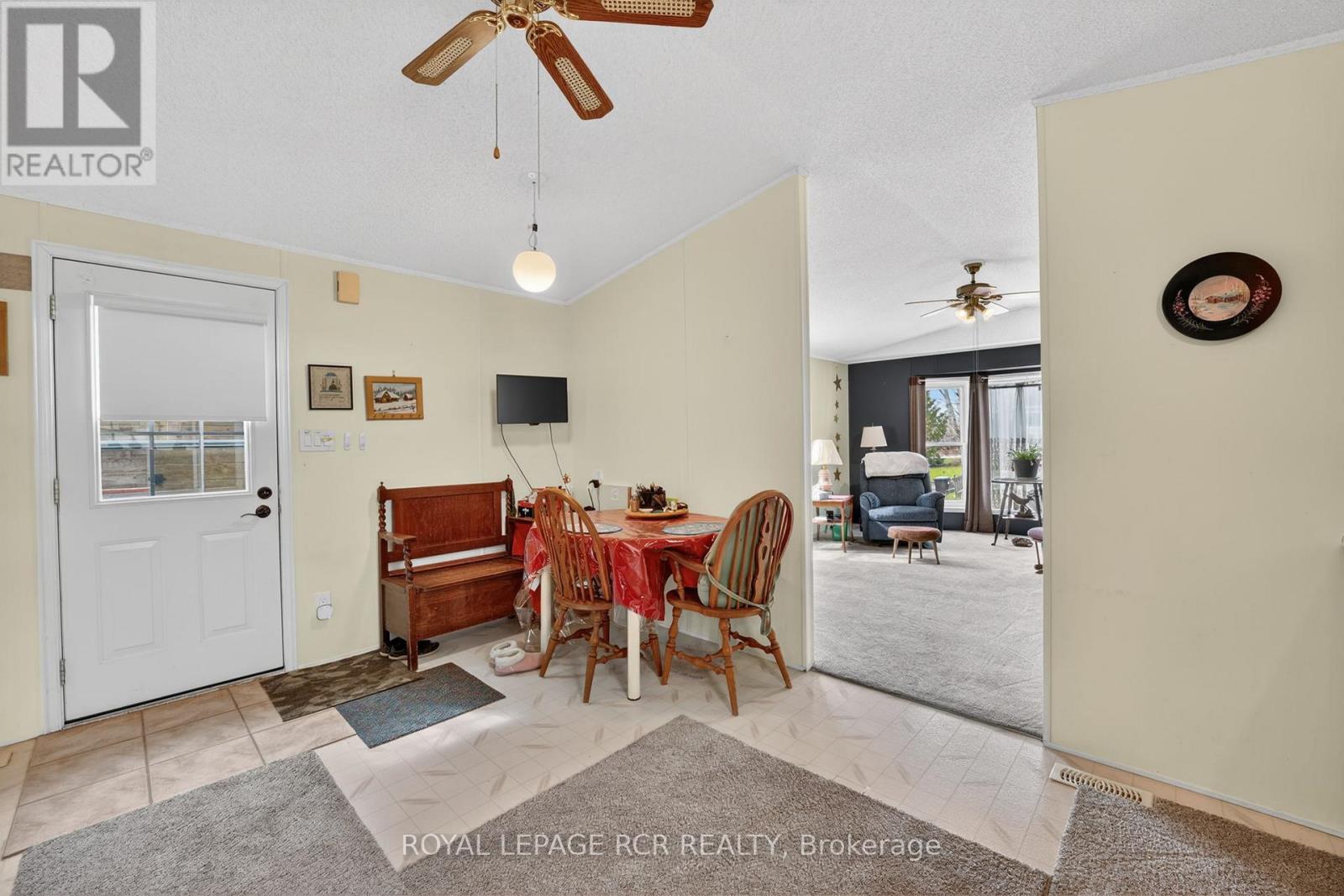 34 Jane Street, Oro-Medonte, Ontario  L3V 0P9 - Photo 14 - S13032144