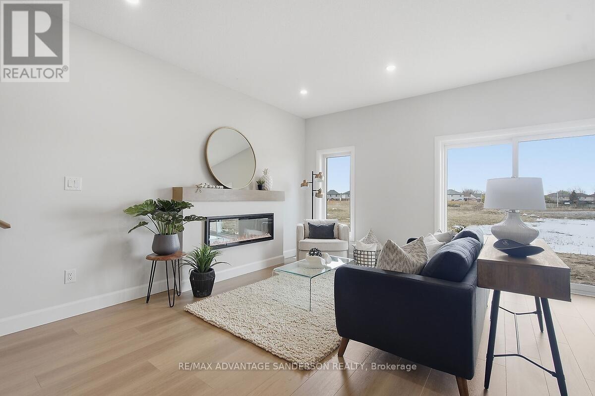 173 Bowman Drive, Middlesex Centre, Ontario  N0M 2A0 - Photo 14 - X12928112