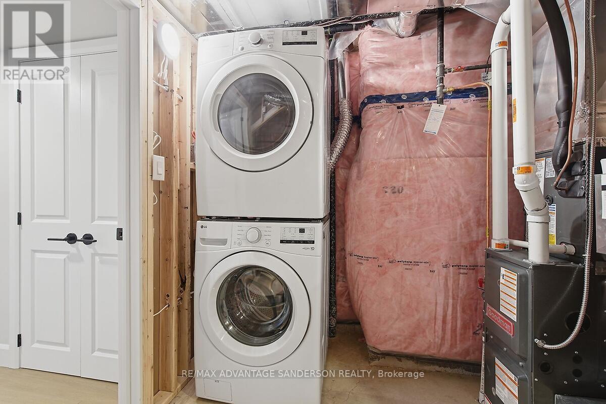 173 Bowman Drive, Middlesex Centre, Ontario  N0M 2A0 - Photo 44 - X12928112