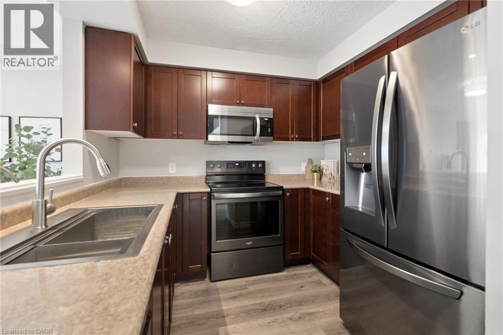 951 Zeller Crescent, Kitchener, Ontario  N2A 0C9 - Photo 13 - 40822986