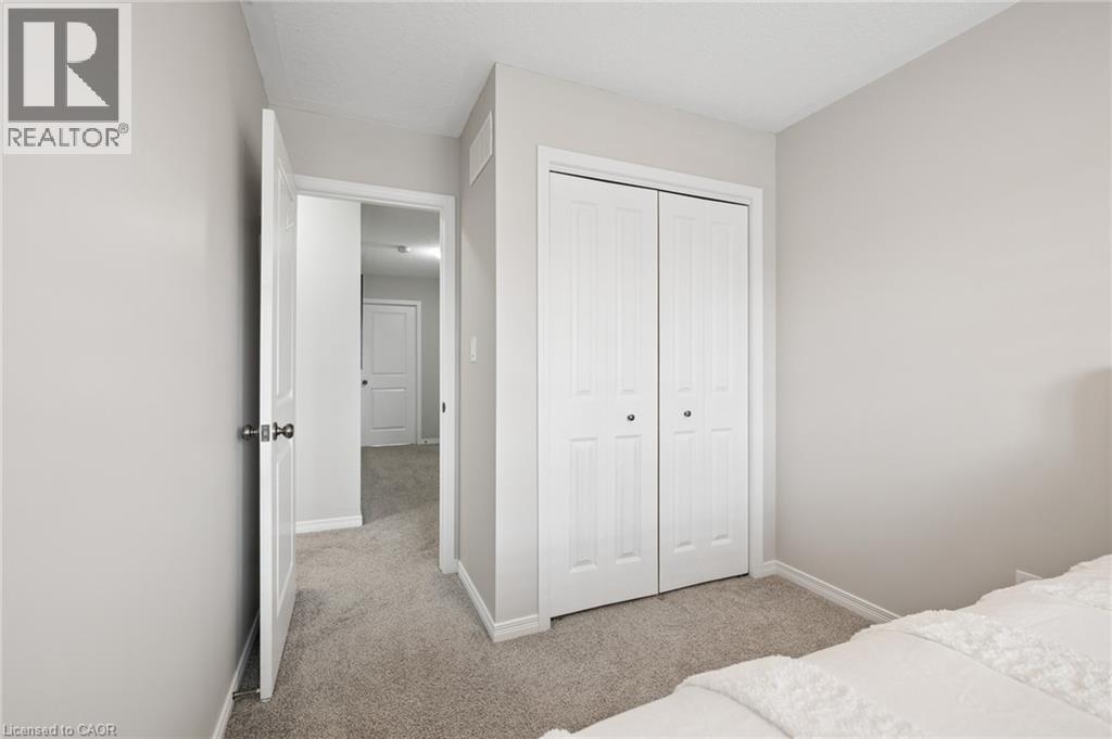 951 Zeller Crescent, Kitchener, Ontario  N2A 0C9 - Photo 26 - 40822986