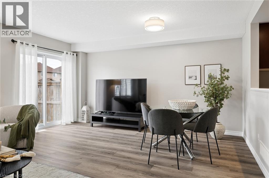 951 Zeller Crescent, Kitchener, Ontario  N2A 0C9 - Photo 7 - 40822986